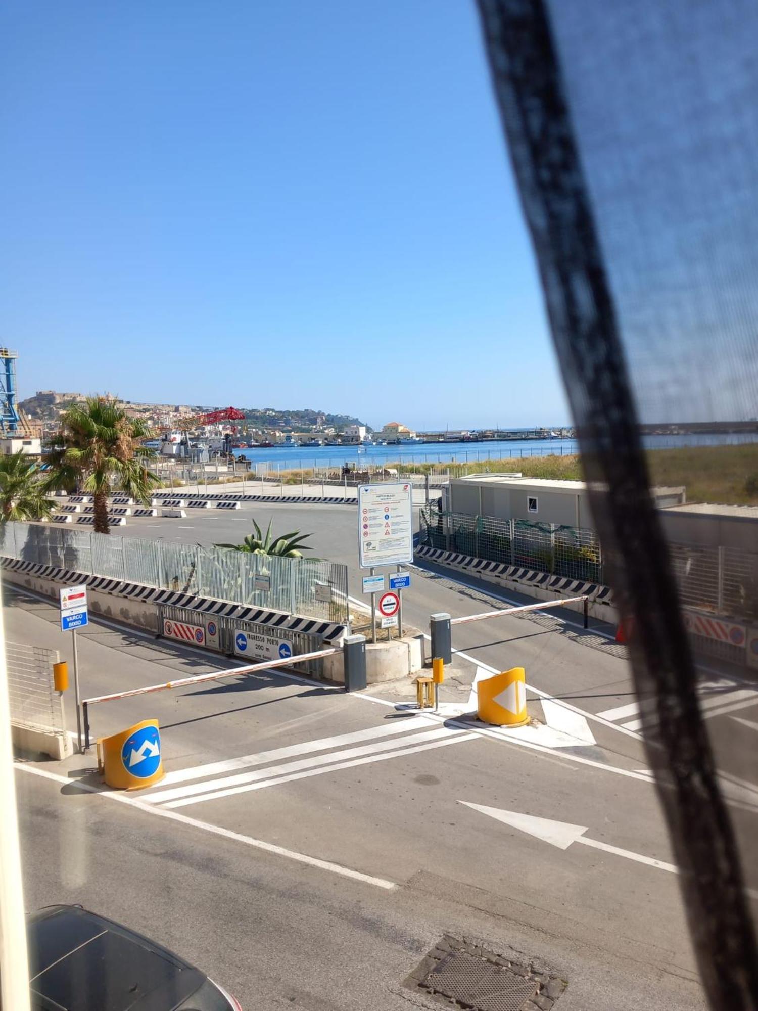 Baaria Porto Rooms Milazzo Eksteriør bilde